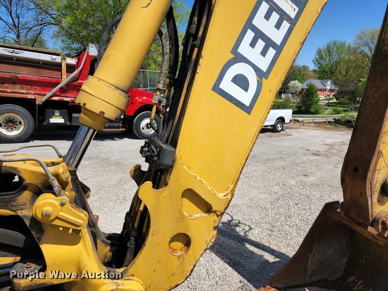 image for item KE9705 2002 John Deere 410G  backhoe