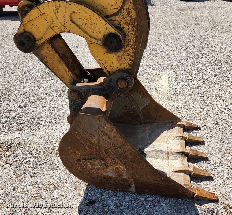 image for item KE9705 2002 John Deere 410G  backhoe