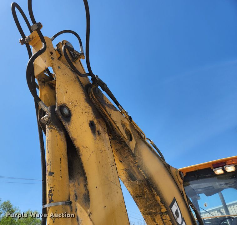 image for item KE9705 2002 John Deere 410G  backhoe