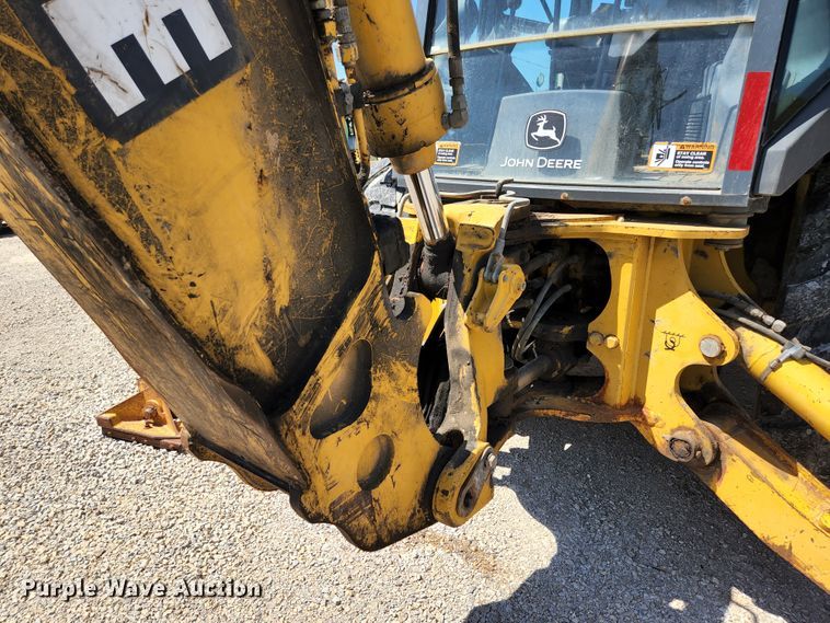image for item KE9705 2002 John Deere 410G  backhoe