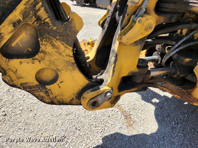 image for item KE9705 2002 John Deere 410G  backhoe