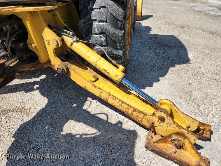 image for item KE9705 2002 John Deere 410G  backhoe