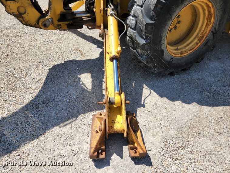 image for item KE9705 2002 John Deere 410G  backhoe
