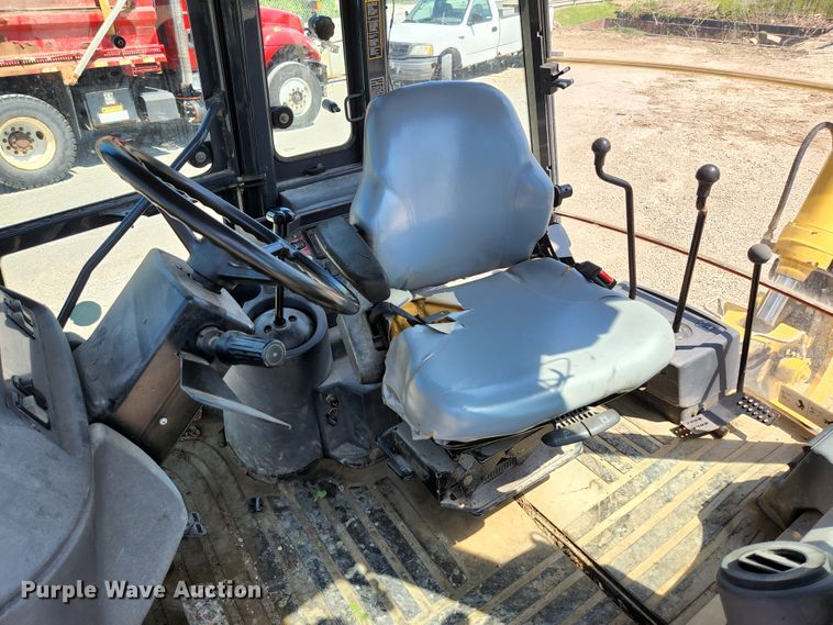 image for item KE9705 2002 John Deere 410G  backhoe
