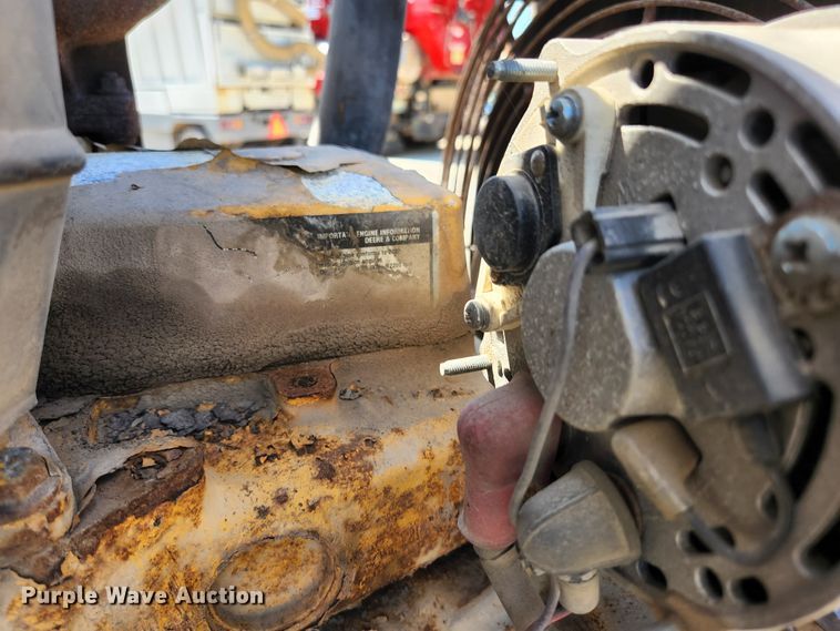 image for item KE9705 2002 John Deere 410G  backhoe