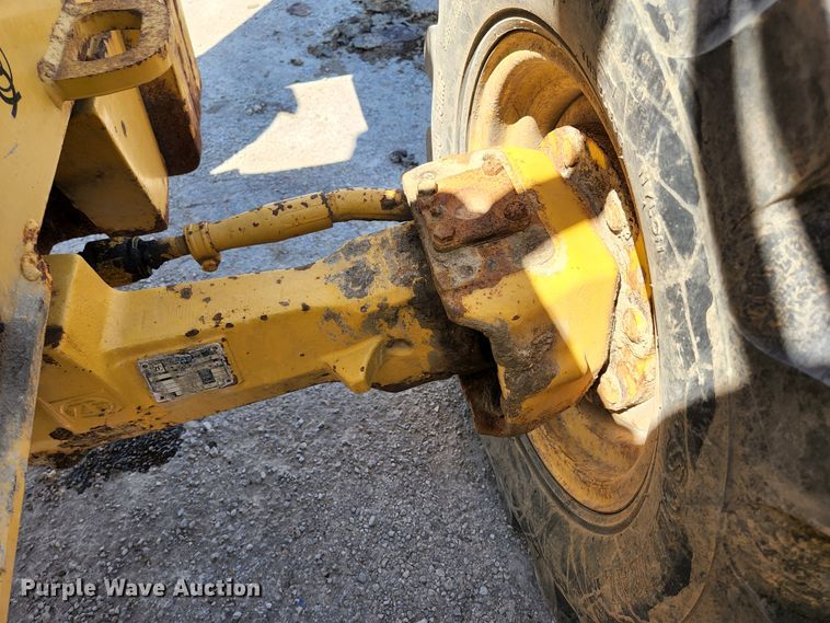 image for item KE9705 2002 John Deere 410G  backhoe