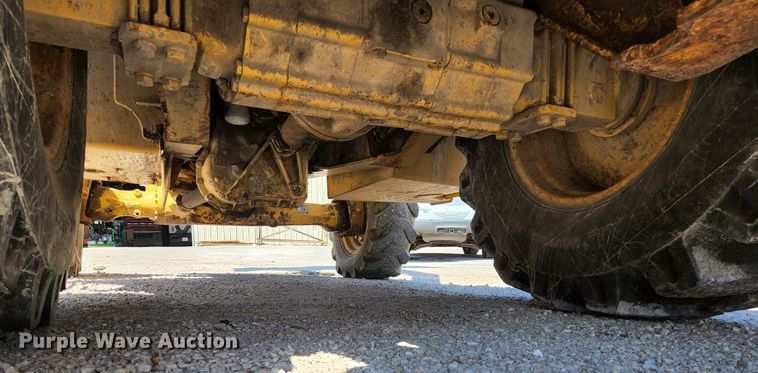 image for item KE9705 2002 John Deere 410G  backhoe