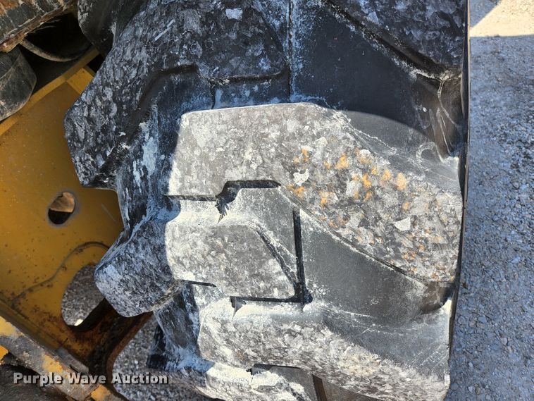 image for item KE9705 2002 John Deere 410G  backhoe