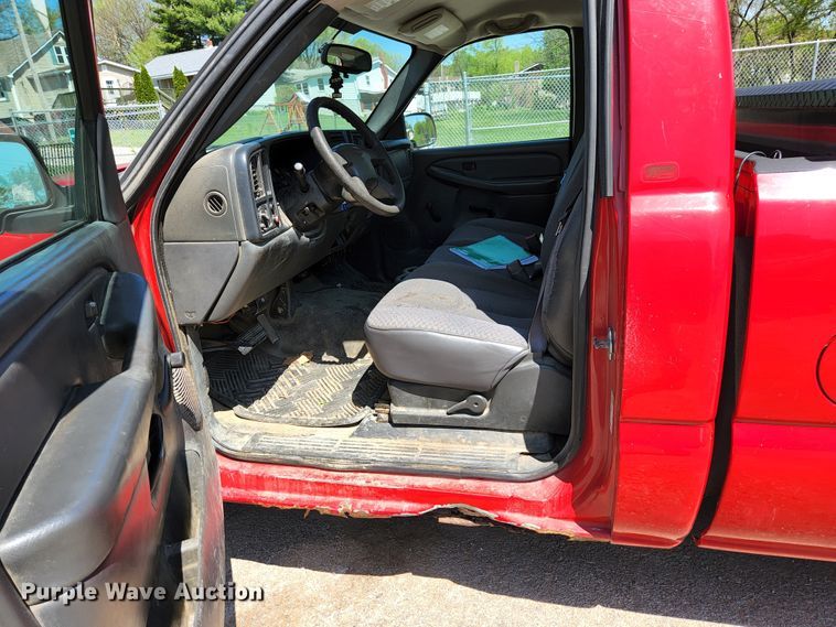 image for item KE9706 2005 Chevrolet Silverado 1500  pickup truck