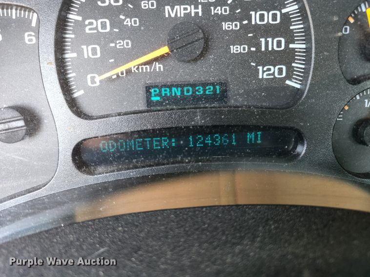 image for item KE9706 2005 Chevrolet Silverado 1500  pickup truck