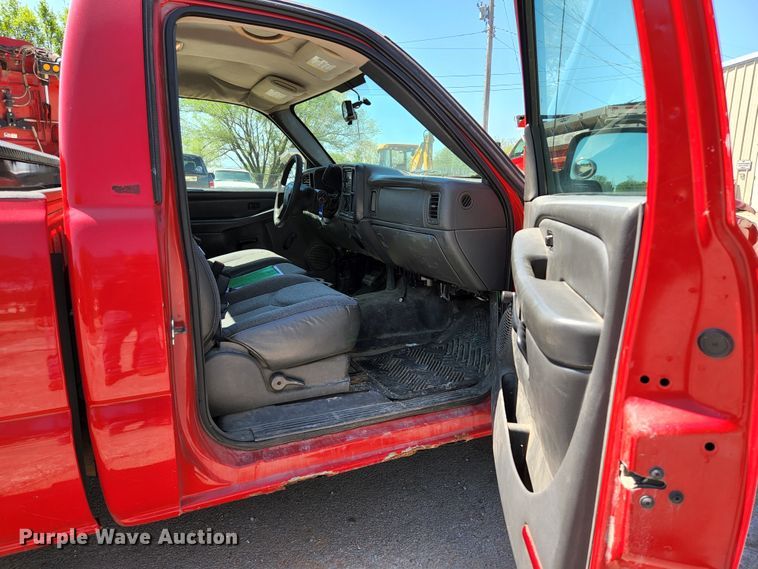 image for item KE9706 2005 Chevrolet Silverado 1500  pickup truck