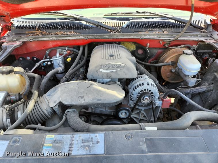 image for item KE9706 2005 Chevrolet Silverado 1500  pickup truck