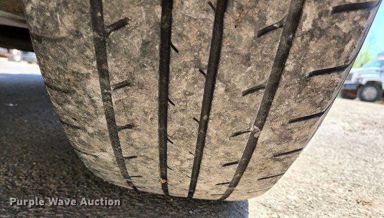 image for item KE9706 2005 Chevrolet Silverado 1500  pickup truck