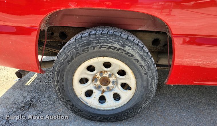 image for item KE9706 2005 Chevrolet Silverado 1500  pickup truck