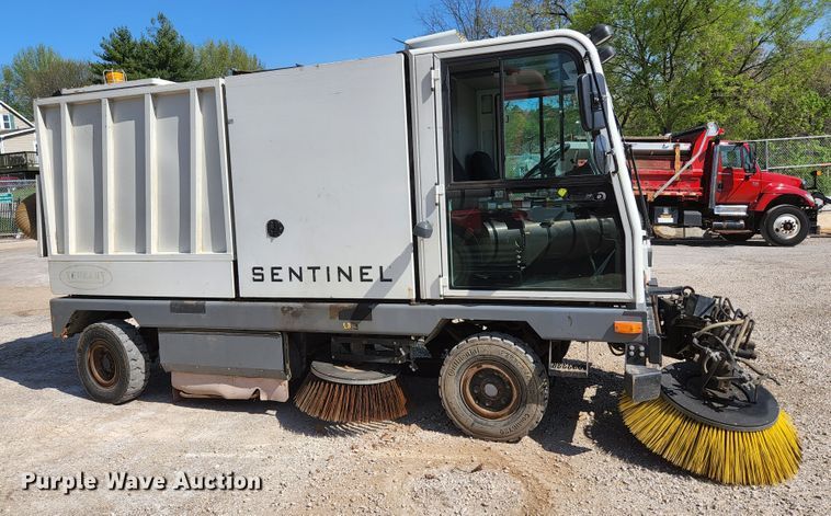 image for item KE9708 Tennant Sentinel  street sweeper truck
