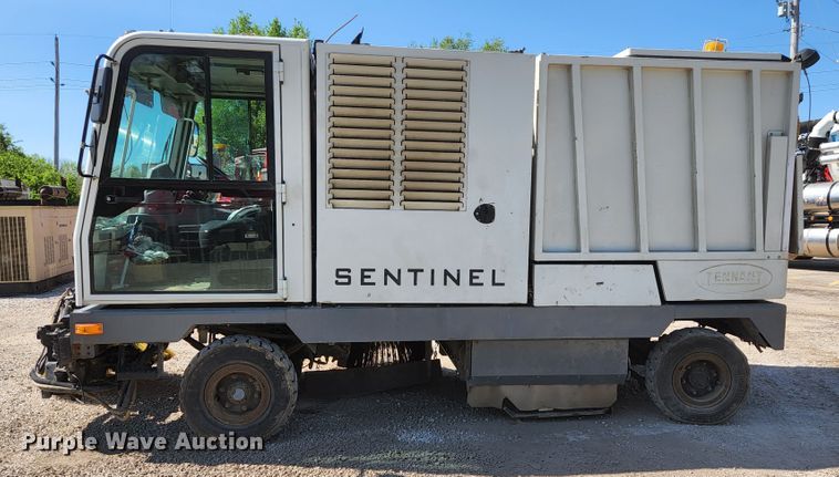 image for item KE9708 Tennant Sentinel  street sweeper truck