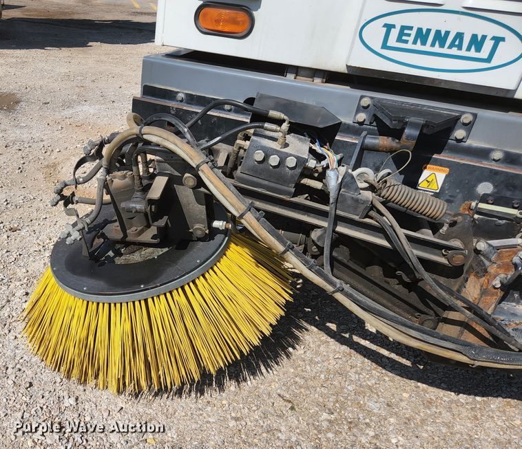 image for item KE9708 Tennant Sentinel  street sweeper truck