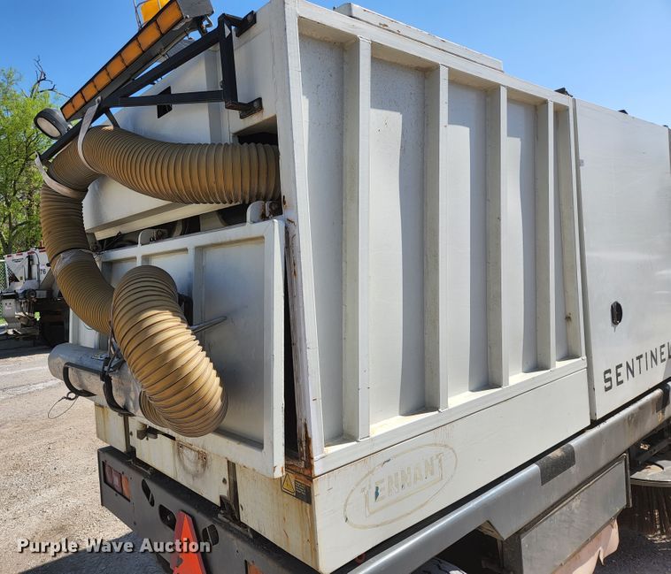 image for item KE9708 Tennant Sentinel  street sweeper truck