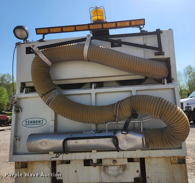 image for item KE9708 Tennant Sentinel  street sweeper truck