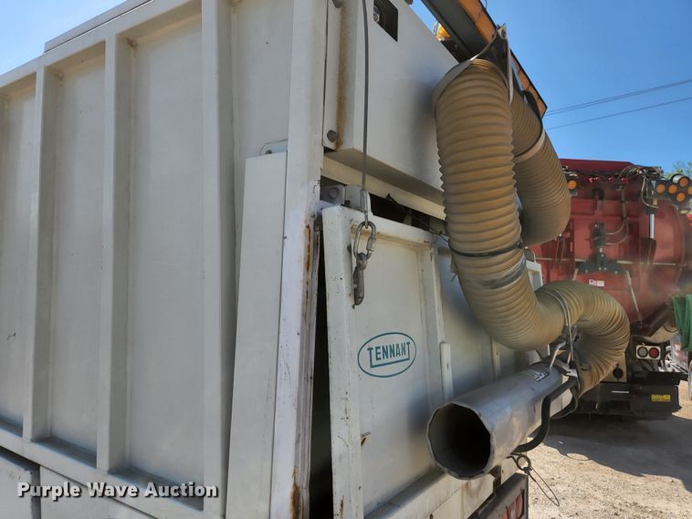 image for item KE9708 Tennant Sentinel  street sweeper truck