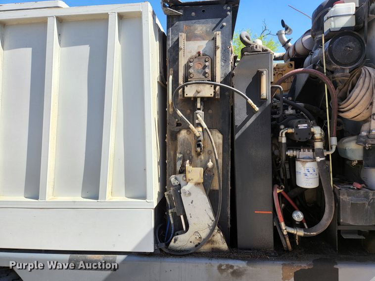 image for item KE9708 Tennant Sentinel  street sweeper truck