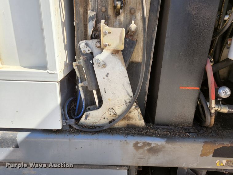 image for item KE9708 Tennant Sentinel  street sweeper truck