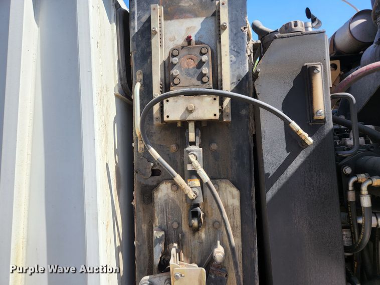 image for item KE9708 Tennant Sentinel  street sweeper truck