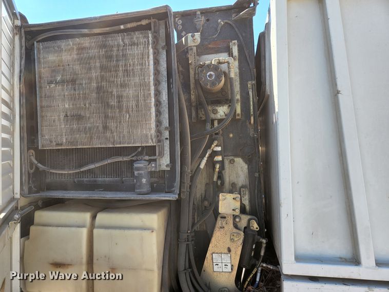 image for item KE9708 Tennant Sentinel  street sweeper truck