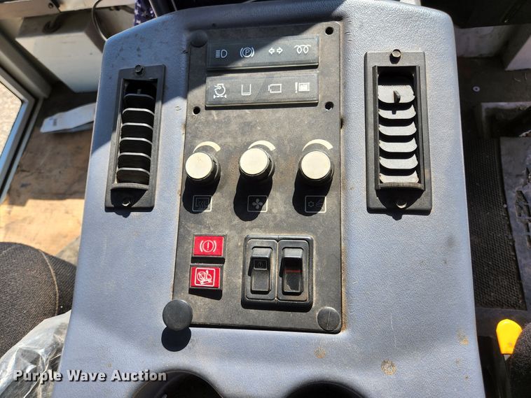 image for item KE9708 Tennant Sentinel  street sweeper truck