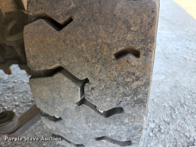 image for item KE9708 Tennant Sentinel  street sweeper truck