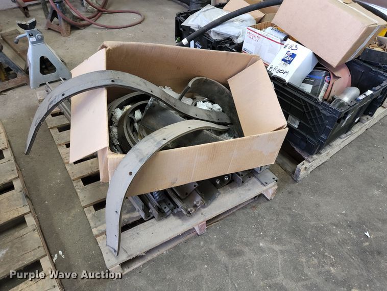 image for item KE9708 Tennant Sentinel  street sweeper truck