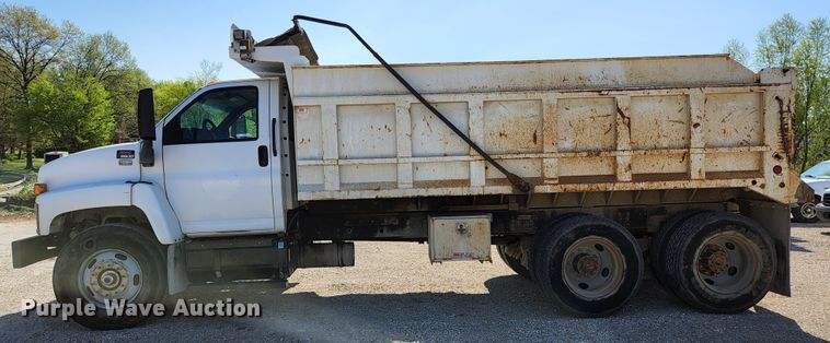 image for item KE9709 2005 GMC C8500  dump truck