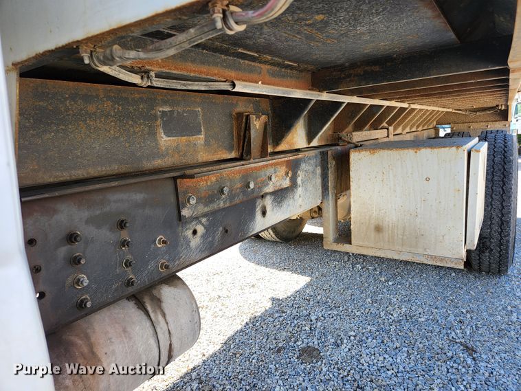 image for item KE9709 2005 GMC C8500  dump truck