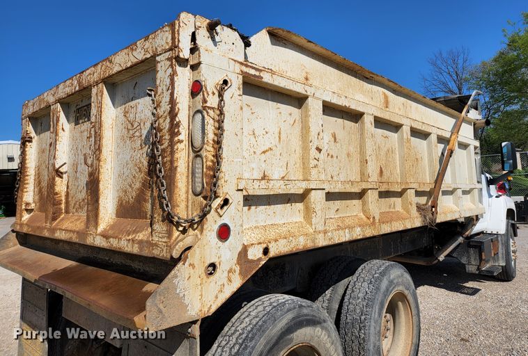 image for item KE9709 2005 GMC C8500  dump truck