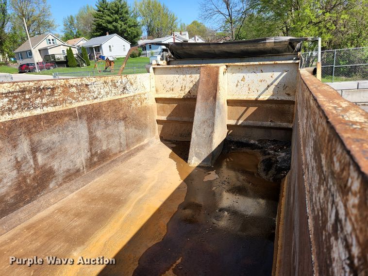 image for item KE9709 2005 GMC C8500  dump truck