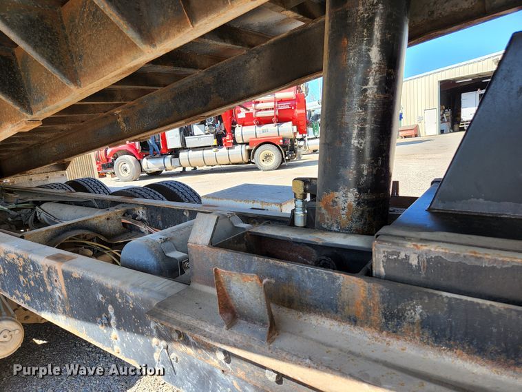 image for item KE9709 2005 GMC C8500  dump truck