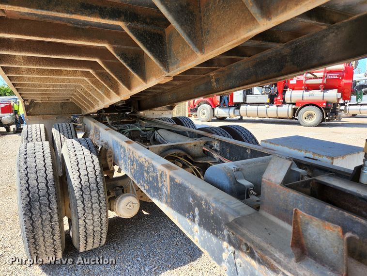 image for item KE9709 2005 GMC C8500  dump truck