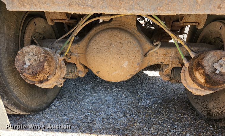 image for item KE9709 2005 GMC C8500  dump truck