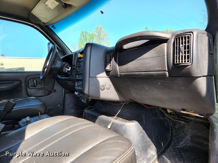 image for item KE9709 2005 GMC C8500  dump truck