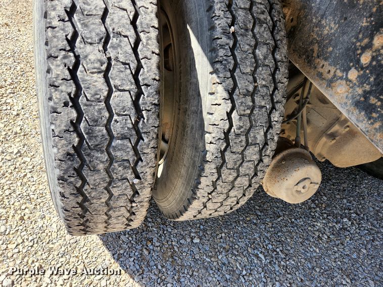 image for item KE9709 2005 GMC C8500  dump truck