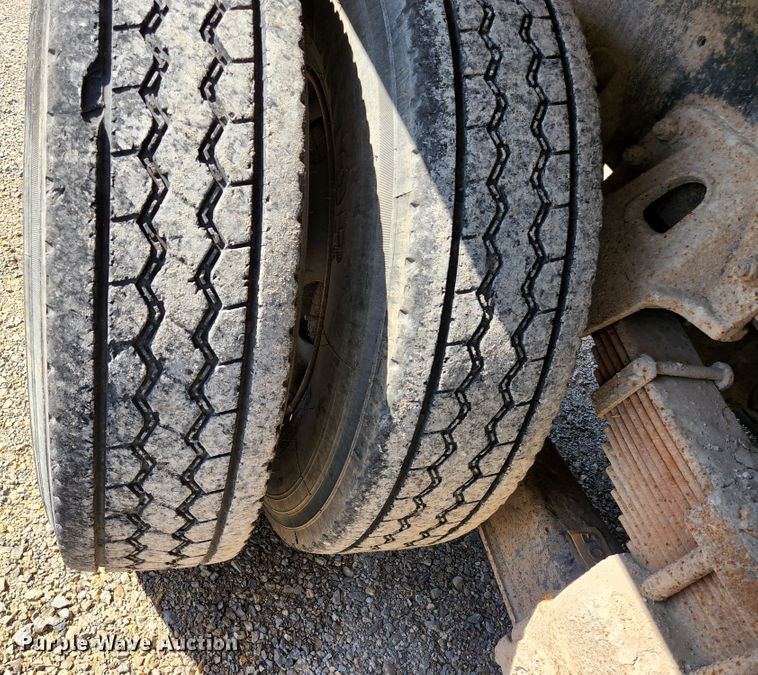 image for item KE9709 2005 GMC C8500  dump truck