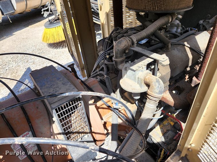 image for item KE9710 2000 Generac 99A 05279  generator