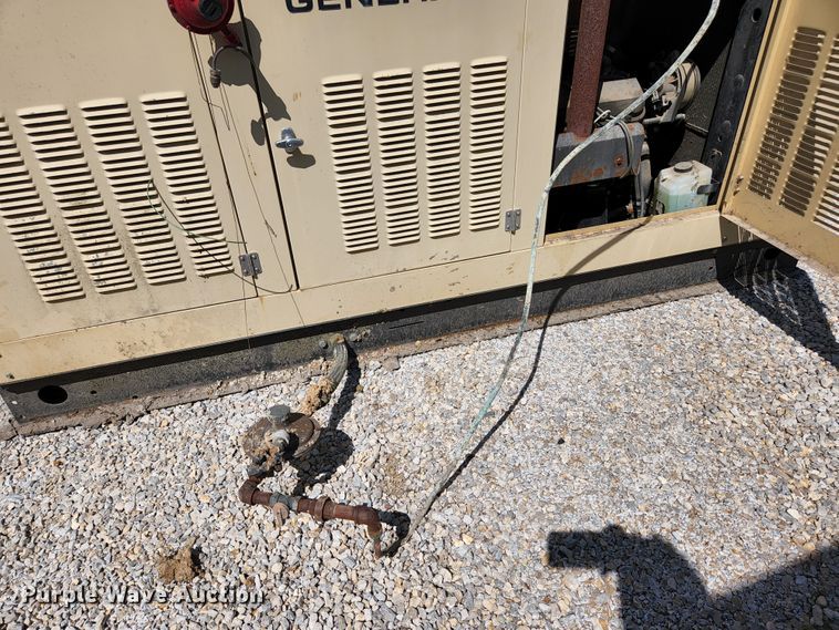 image for item KE9710 2000 Generac 99A 05279  generator