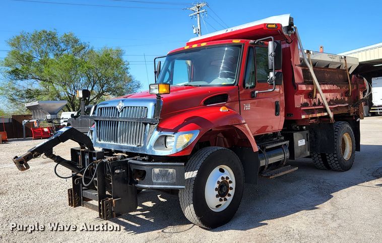 image for item KE9711 2006 International 7400  dump truck