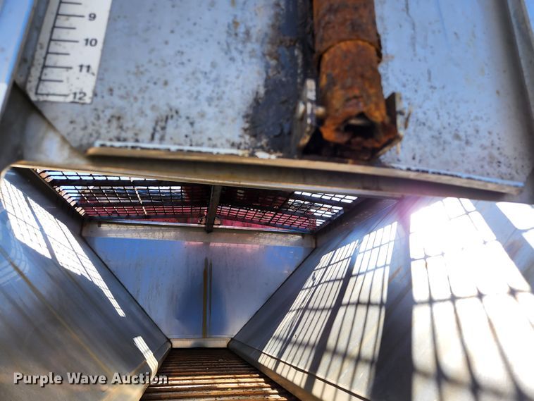 image for item KE9711 2006 International 7400  dump truck