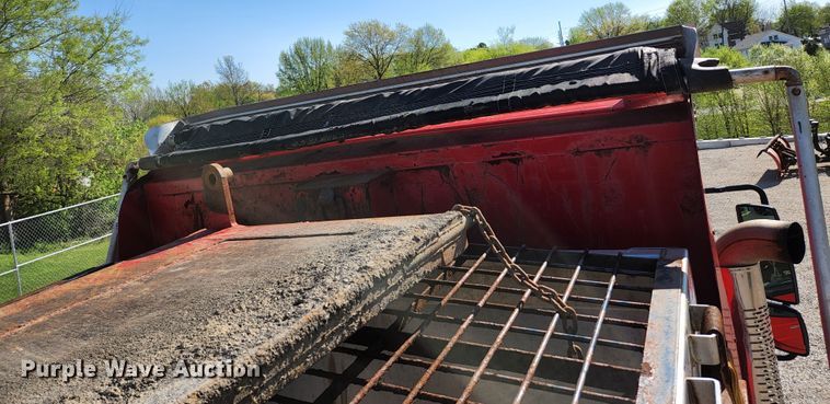 image for item KE9711 2006 International 7400  dump truck