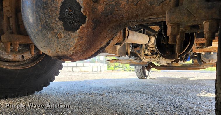 image for item KE9711 2006 International 7400  dump truck