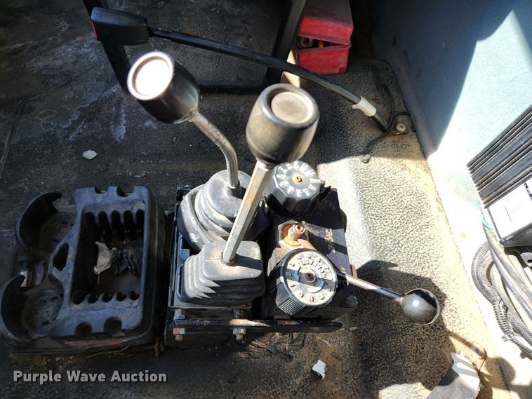 image for item KE9711 2006 International 7400  dump truck