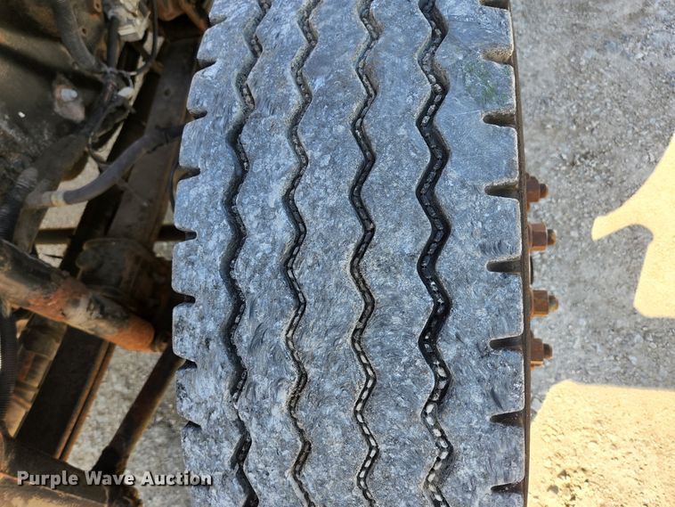 image for item KE9711 2006 International 7400  dump truck