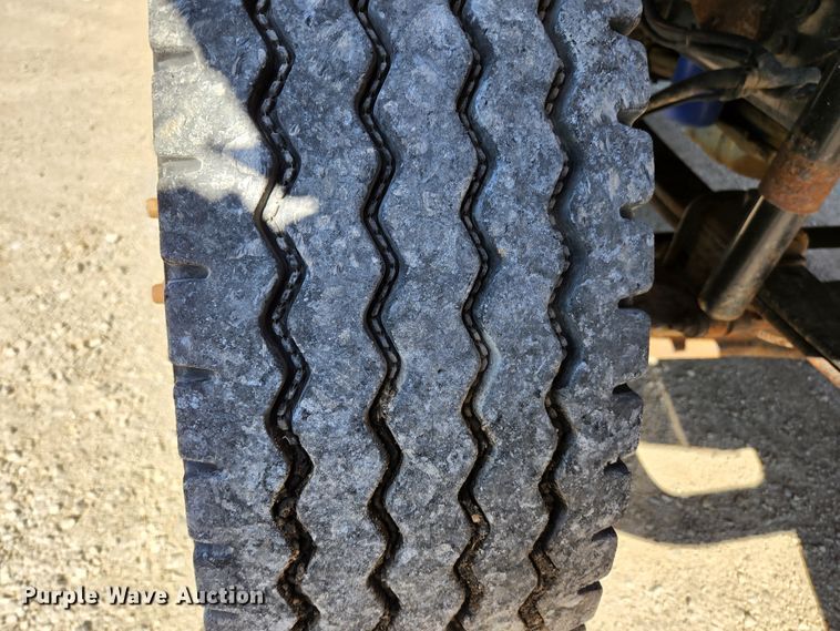 image for item KE9711 2006 International 7400  dump truck